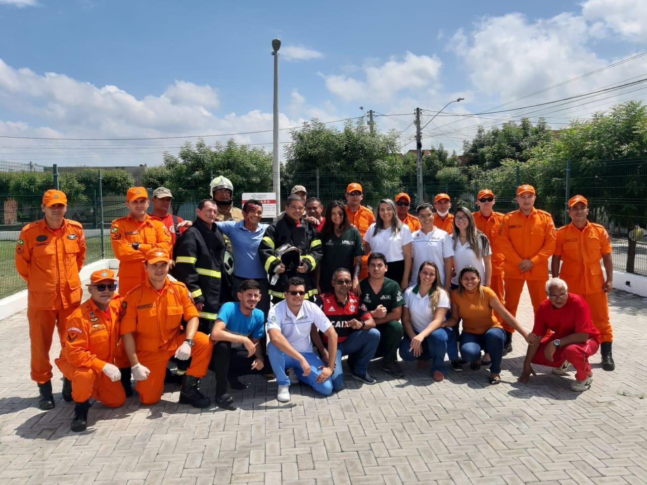1ªCia/3ºBBM e Comando de Engenharia realizam Simulado de Emergência na UPA, em Sobral