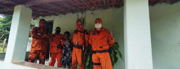 Corpo de Bombeiros do Ceará encontra senhora desaparecida a 4 dias, em Reriutaba