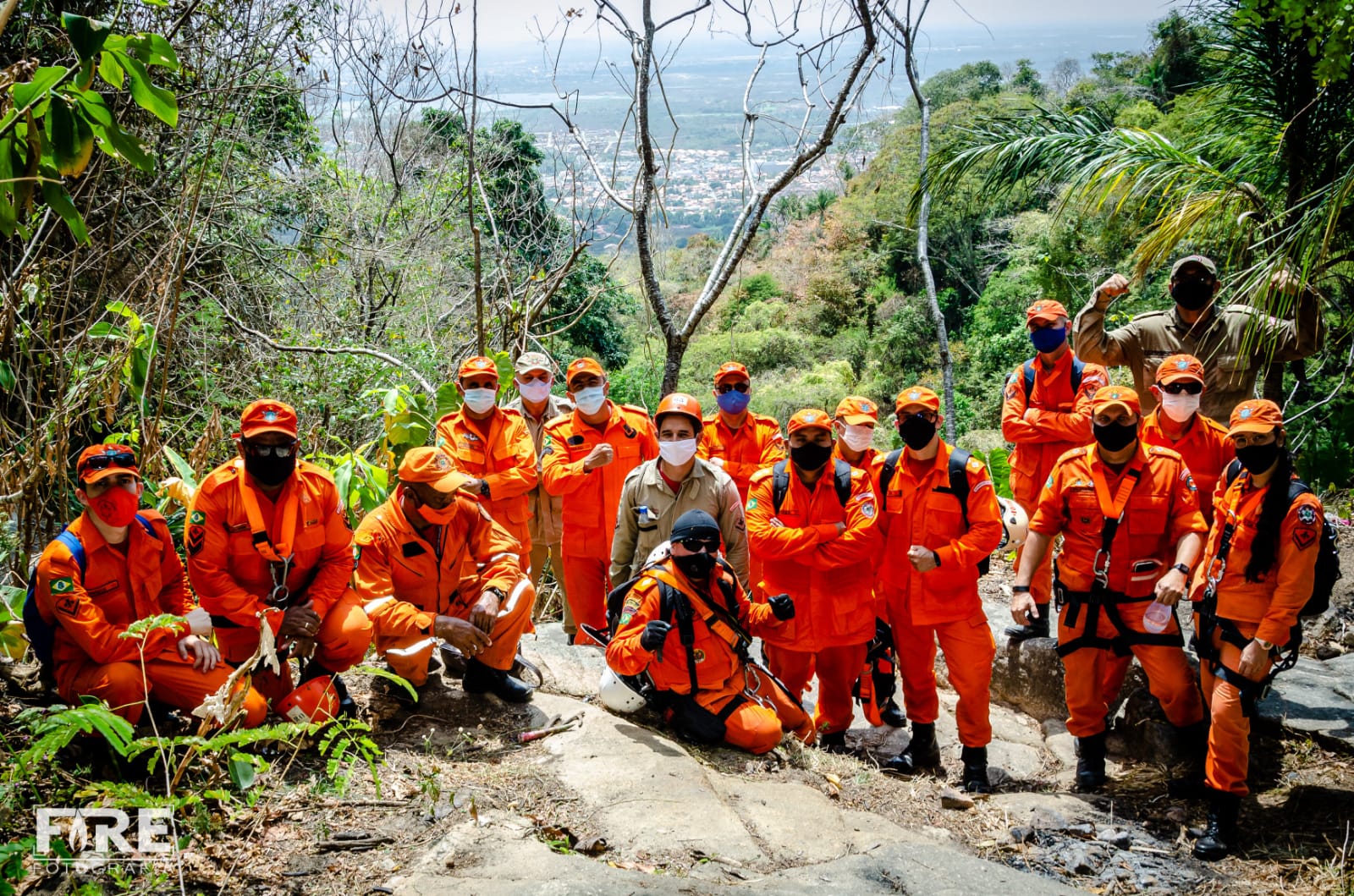 Corpo de Bombeiros realiza treinamento na serra do Gavião em Maranguape/CE
