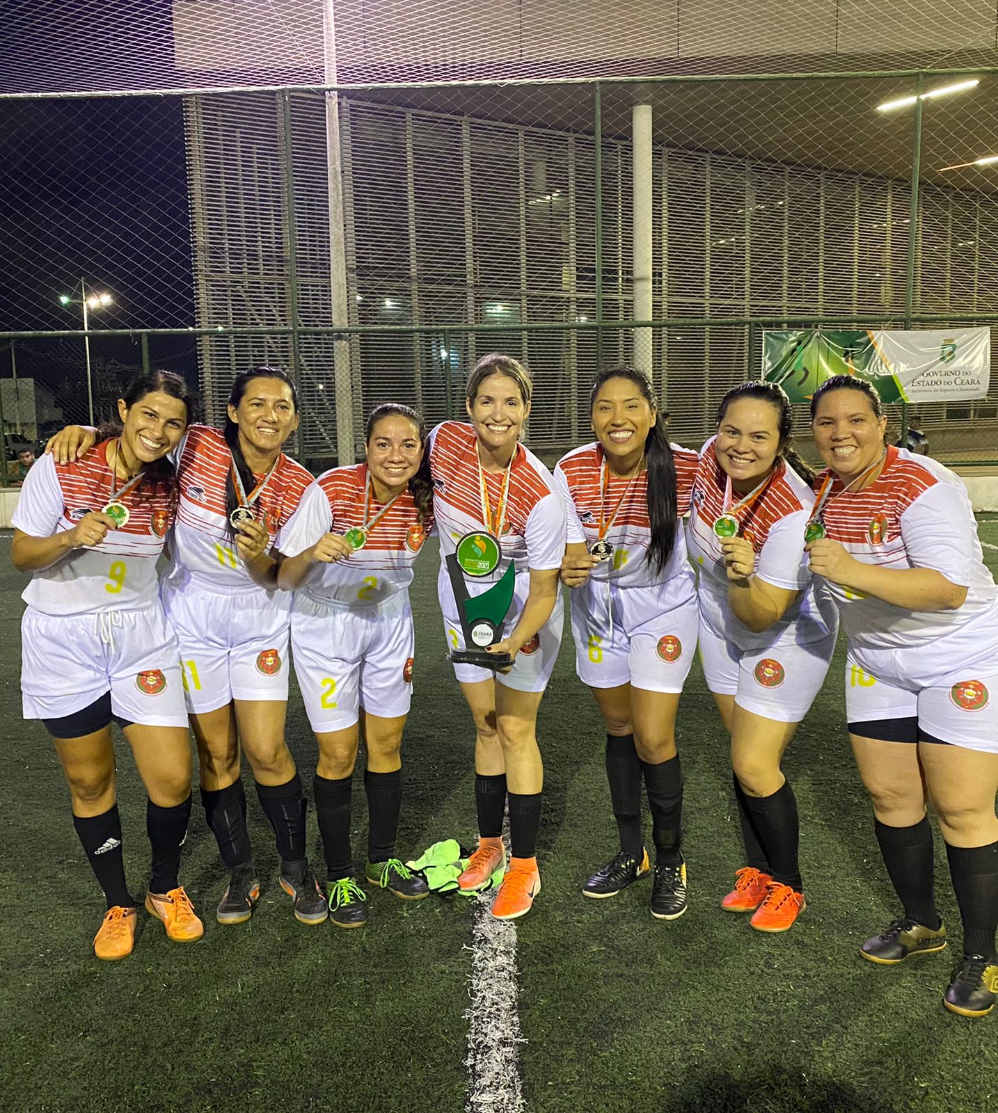 Equipe feminina do Corpo de Bombeiros sagrou-se 2º lugar no 2º Torneio de Futebol Society dos Servidores