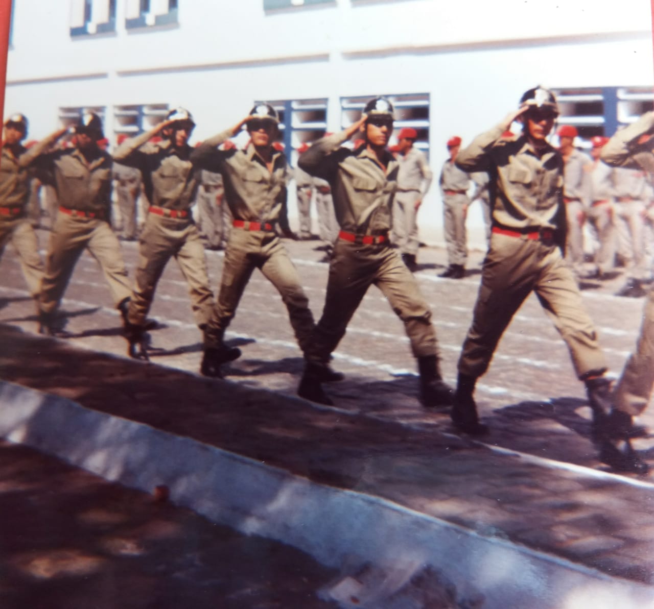 Homenagem aos 32 anos da Turma de Soldados de Fileira de 1990