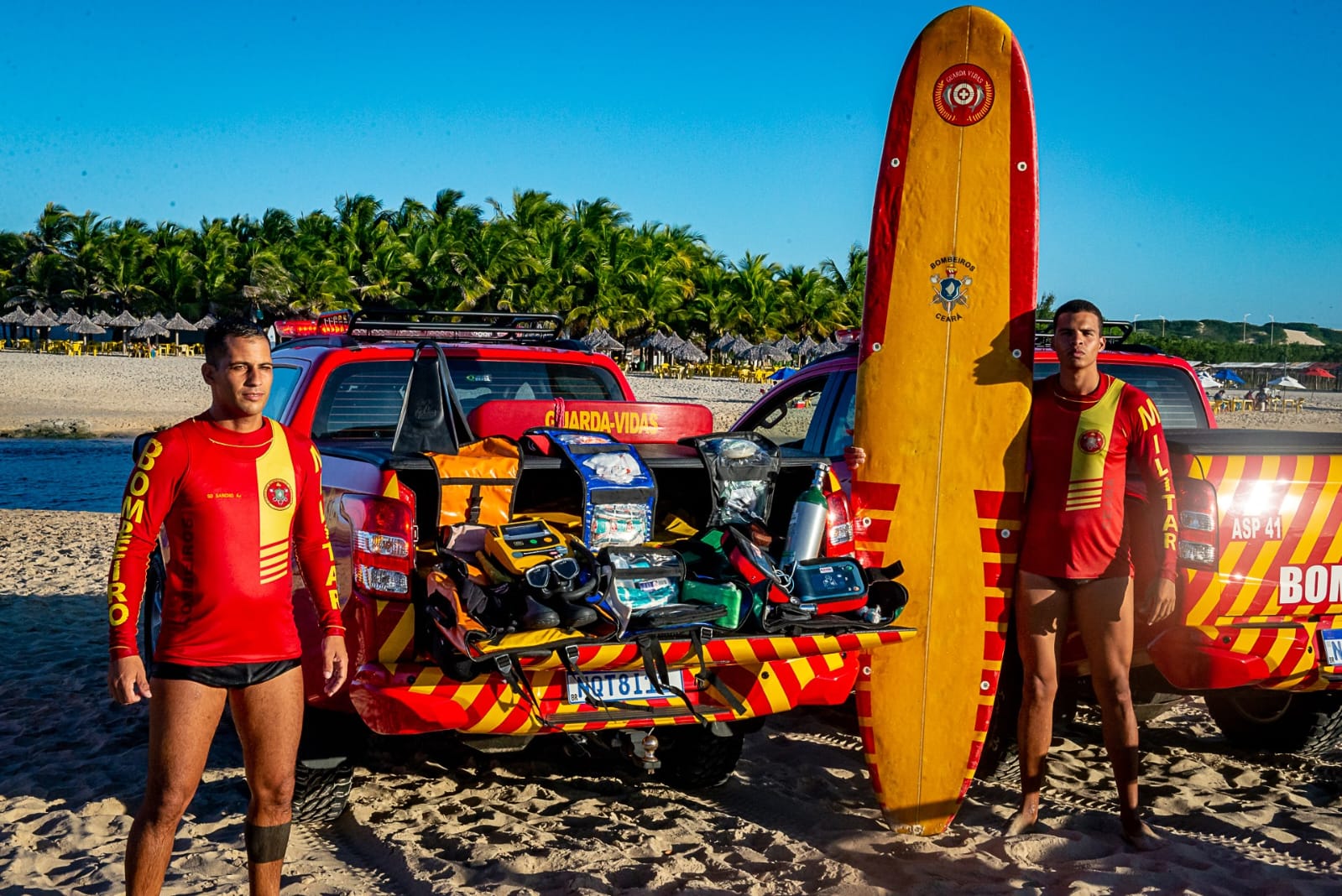 Trinta banhistas são salvos pelo Corpo de Bombeiros em praias e lagoas do Ceará
