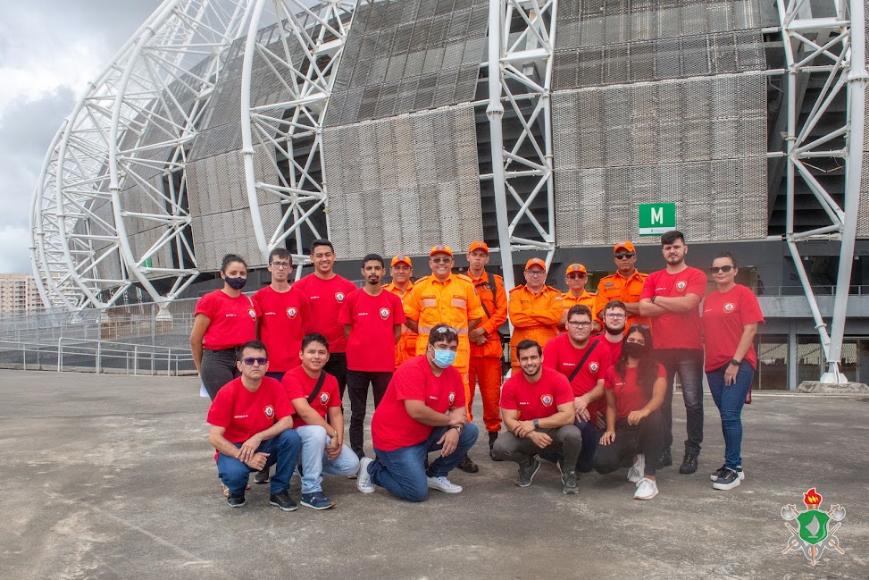 Alunos do JBV e estagiários do CEPI realizam visita técnica na Arena Castelão em Fortaleza