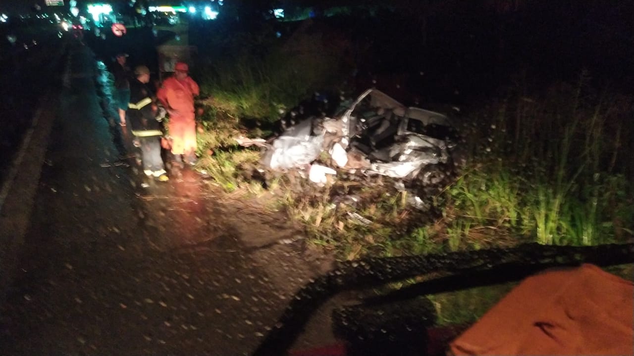 Corpo de Bombeiros resgata vítimas de acidente de trânsito em São Luís do Curu