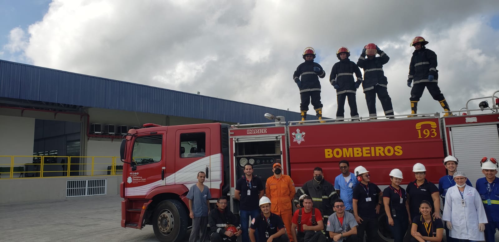 Corpo de Bombeiros realiza simulado de emergência em empresa de Horizonte