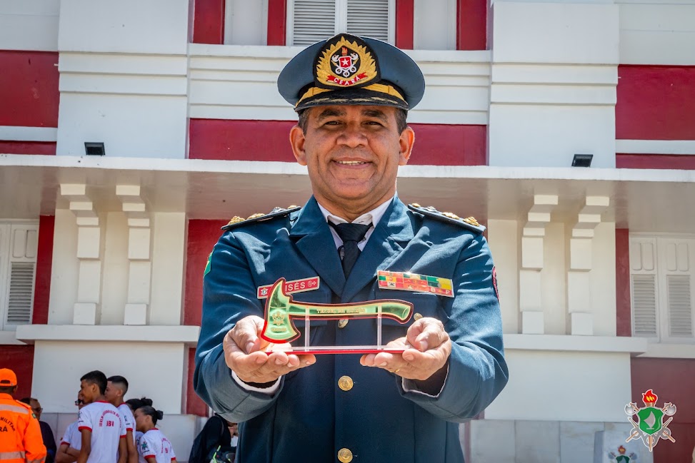 1ª promoção a tenente-coronel do quadro de oficiais da administração do Corpo de Bombeiros do Ceará