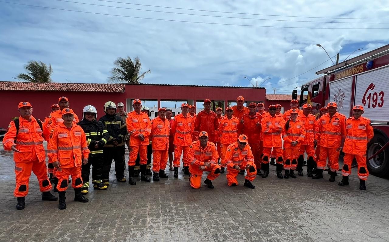 3ª Companhia do 2º Batalhão presta homenagem a ao tenente Izaias e tenente Alessandro