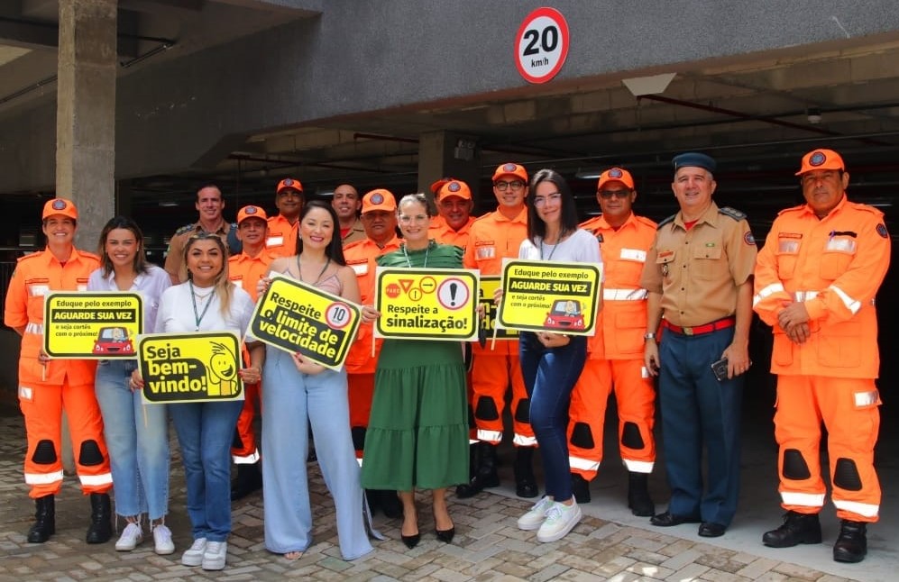 Corpo de Bombeiros e Assembleia Legislativa do Ceará realizam prevenção de trânsito