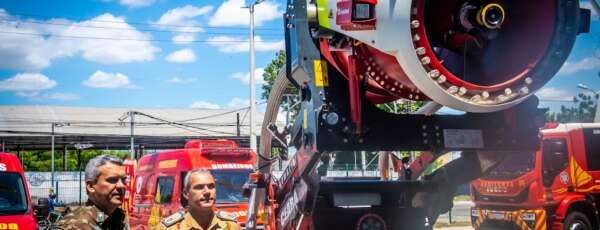 Comandante da 10ª Região Militar visita Coronel Comandante-Geral do Corpo de Bombeiros