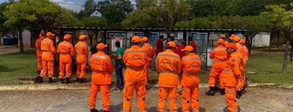 Corpo de Bombeiros realiza visita técnica à fábrica de calçados em Russas