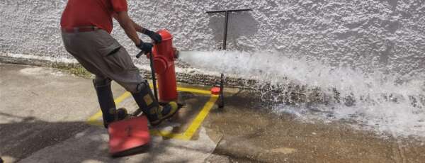 Hidrantes: Uma ferramenta vital no combate a incêndios