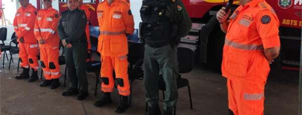CBMCE celebra 21 anos do 5º Batalhão e 51 anos da 1ª Companhia de Juazeiro do Norte
