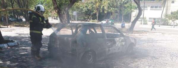 incêndio em veículo
